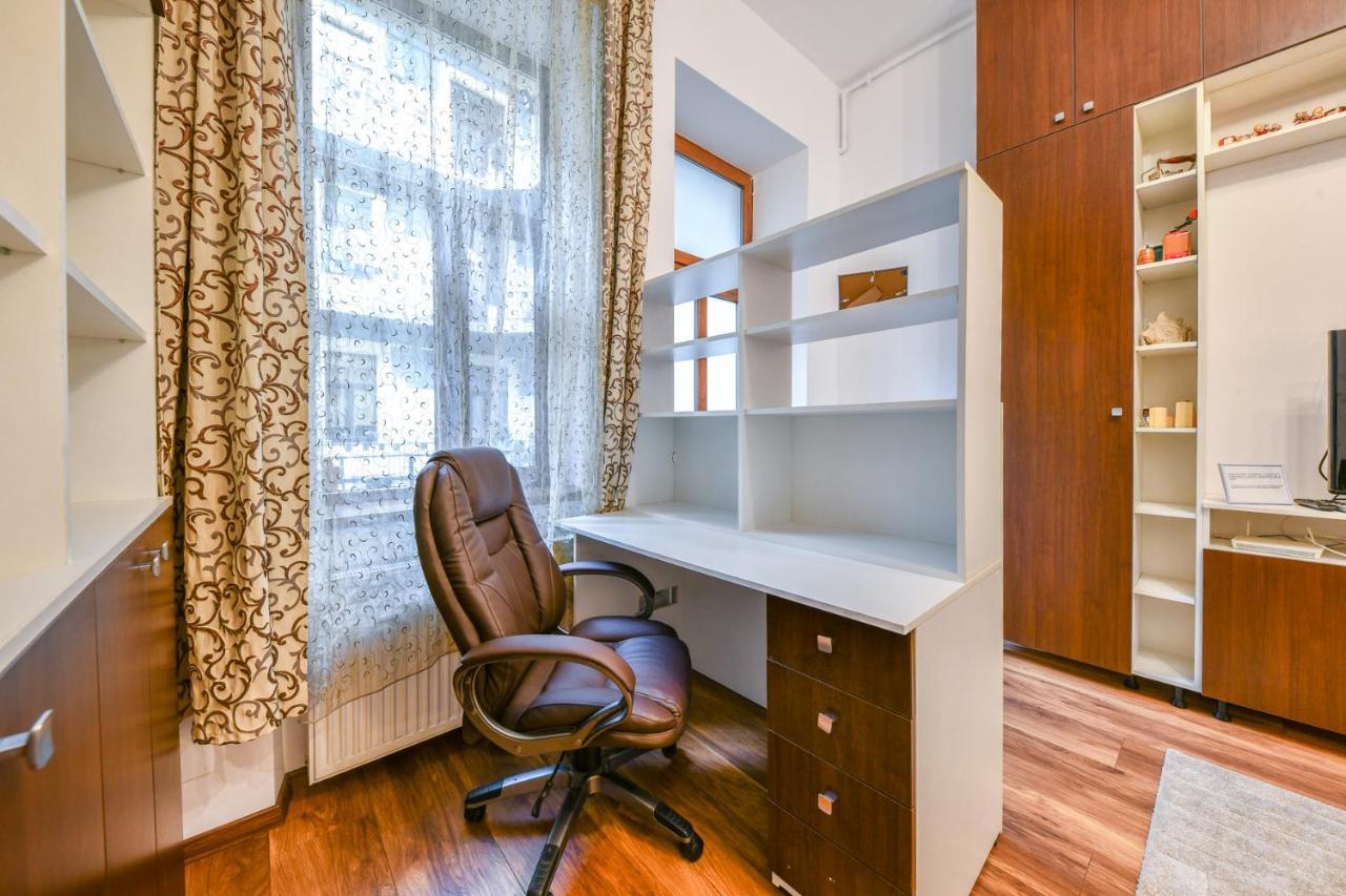 Glam Apartment Cluj-Napoca Luaran gambar