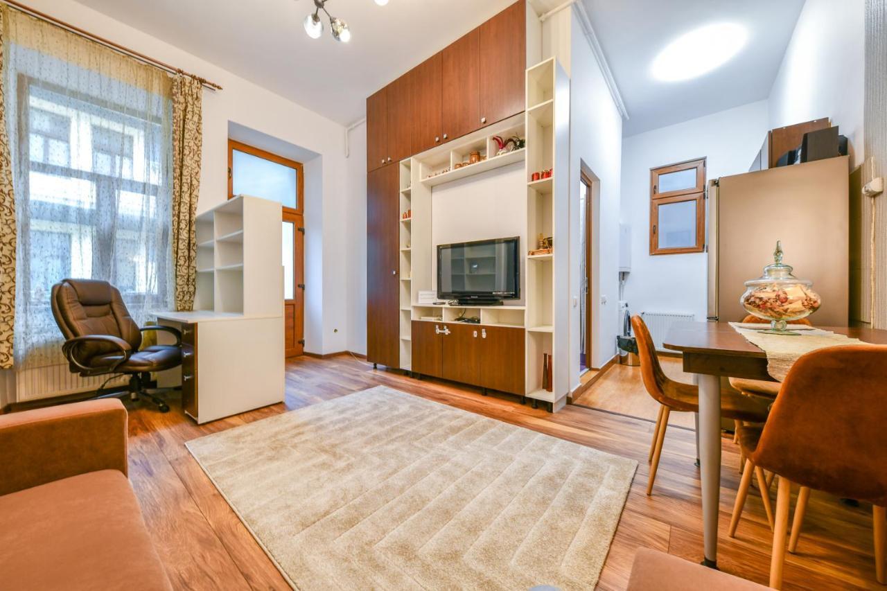 Glam Apartment Cluj-Napoca Luaran gambar