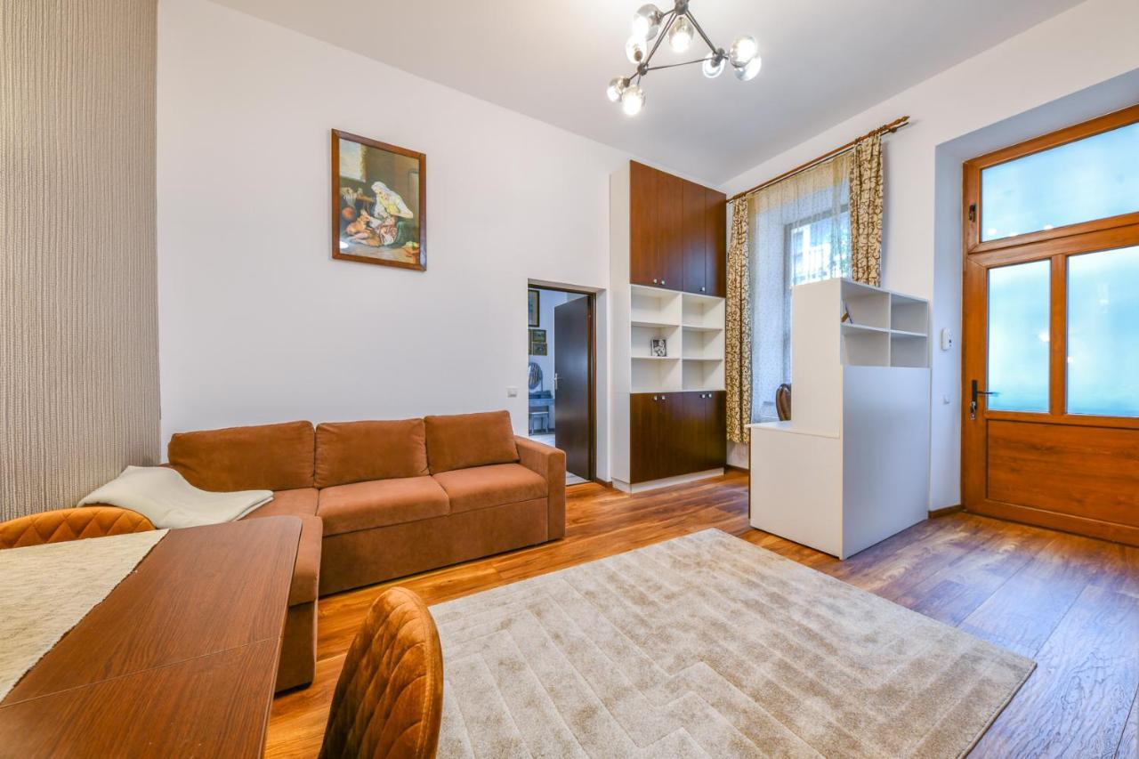 Glam Apartment Cluj-Napoca Luaran gambar